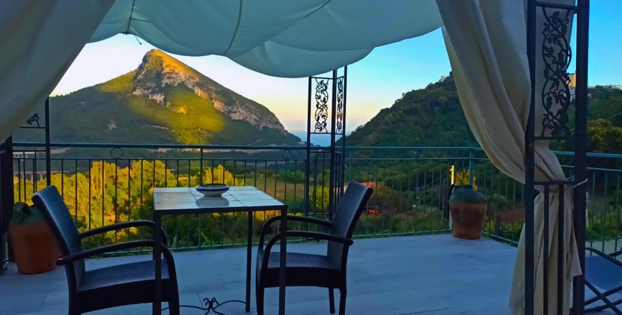 La Roccia Incantata Amalfi Coast Vietri Dış mekan fotoğraf